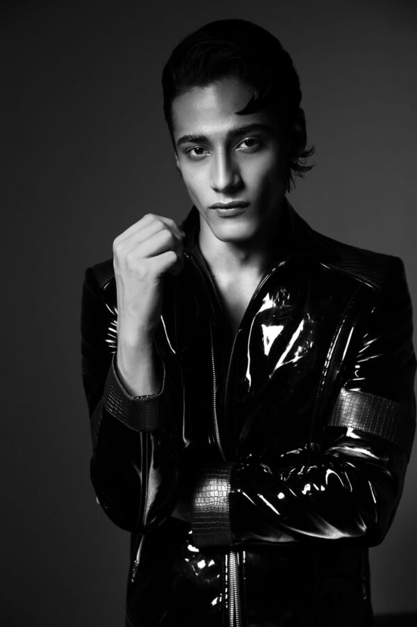 Midnnight Rebel Jacket - Image 4